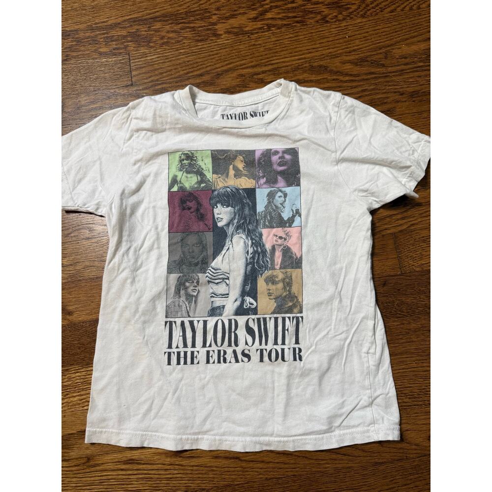 Taylor Swift The Eras Tour 2023 Tshirt Youth Medium